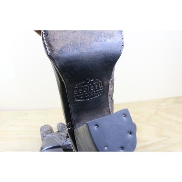 Bed Stu Boots Womens 10 Black Leather Irma Ankle Perforated Laser Cut 4" - Picture 8 of 9